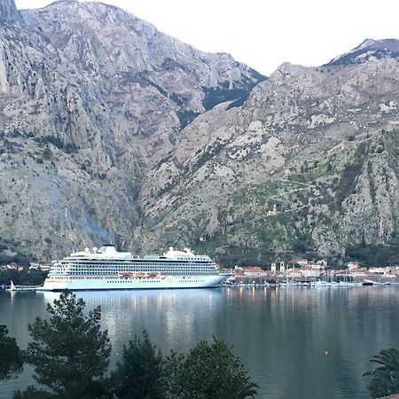 Apartments Darija Kotor Buitenkant foto