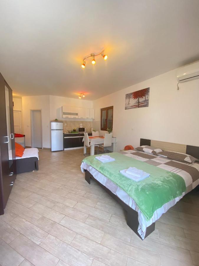 Apartments Darija Kotor Buitenkant foto